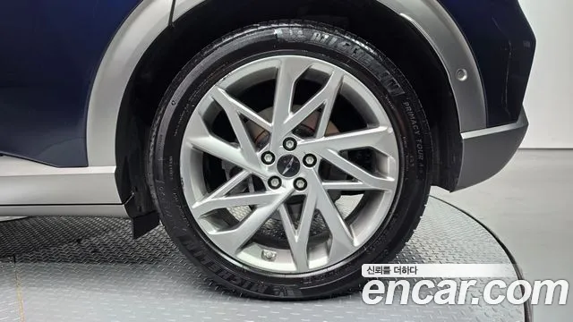 Genesis GV60 — Фото автомобиля 6