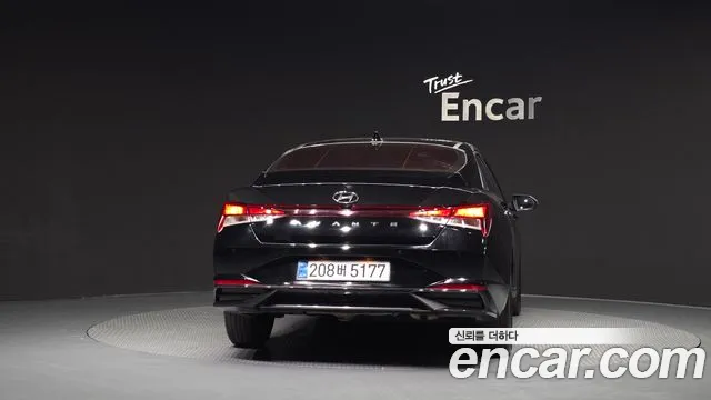 Hyundai AVANTE Avante (CN7) — Фото автомобиля 4