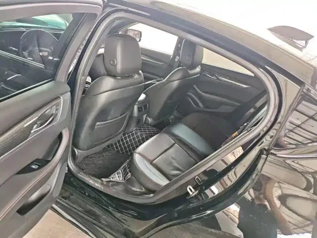 Cadillac CT5 — Фото автомобиля 4