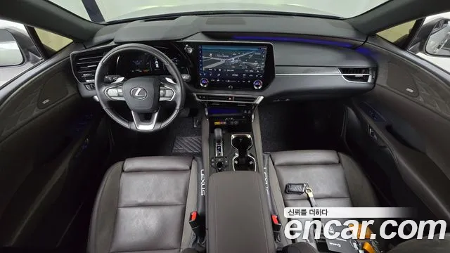 Lexus RX — Фото автомобиля 7