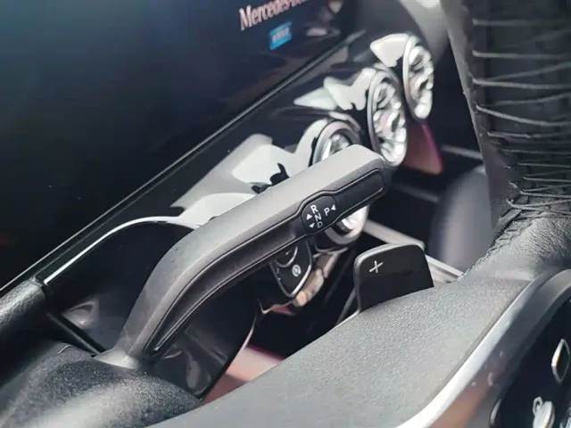 Mercedes-Benz GLA-Class — Фото автомобиля 13