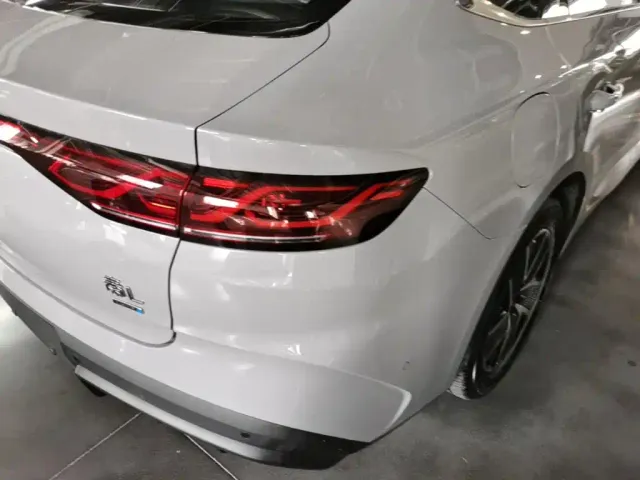 BYD Qin L — Фото автомобиля 7