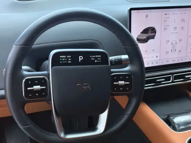 Li Auto L7 — Фото автомобиля 12