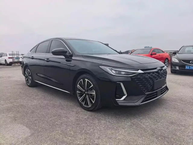 Chery Arrizo 8 — Фото автомобиля 3
