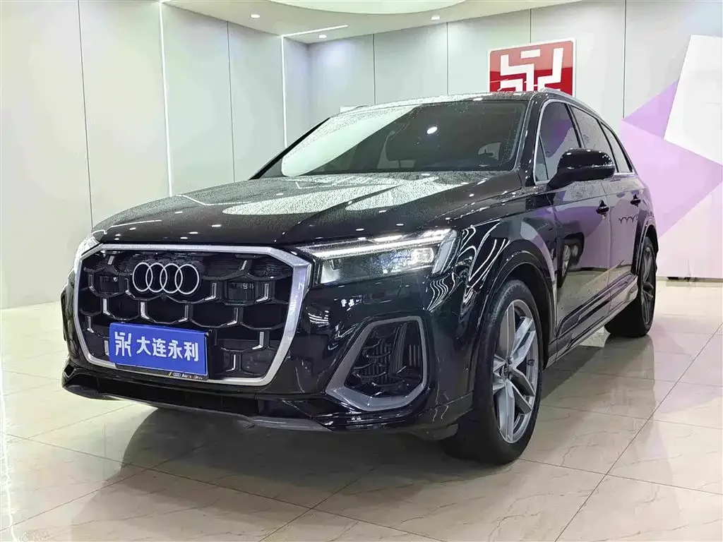 Фотография автомобиля — Audi Audi Q7