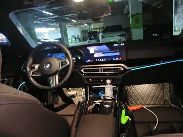 BMW 3 Series — Фото автомобиля 12