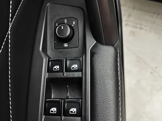 Volkswagen Tiguan L — Фото автомобиля 16