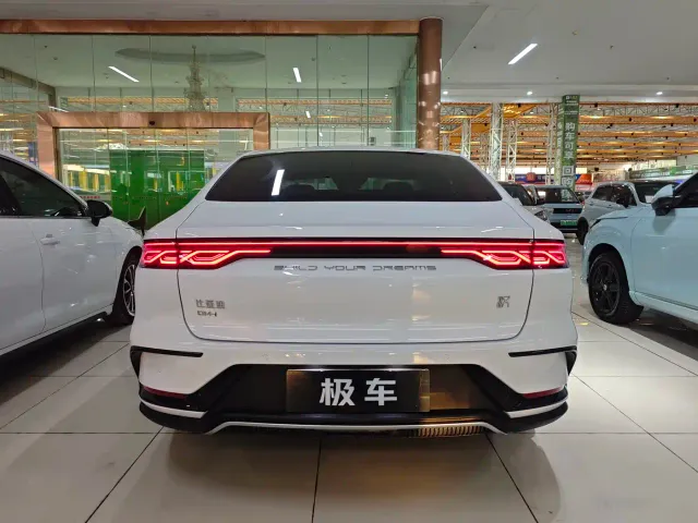 BYD Han — Фото автомобиля 5