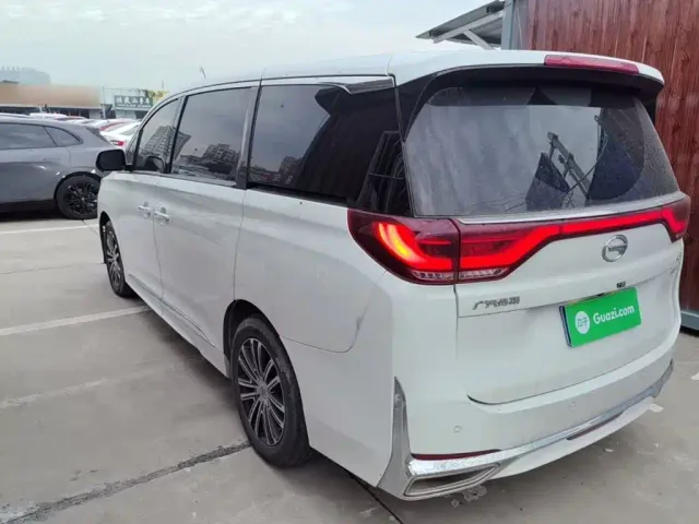 GAC Trumpchi M8 — Фото автомобиля 4