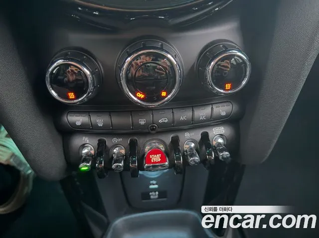Mini Cooper — Фото автомобиля 15