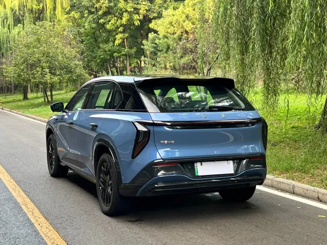 Hongqi Tian Gong 08 — Фото автомобиля 6