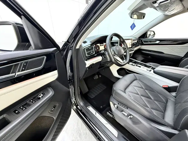 Volkswagen Teramont — Фото автомобиля 6