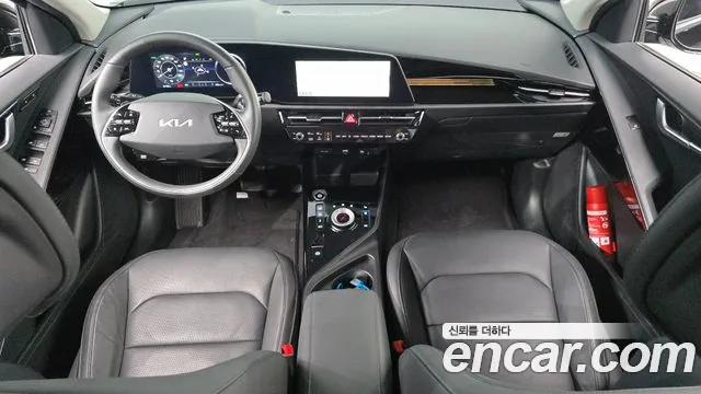 Kia Niro Niro (New) — Фото автомобиля 9