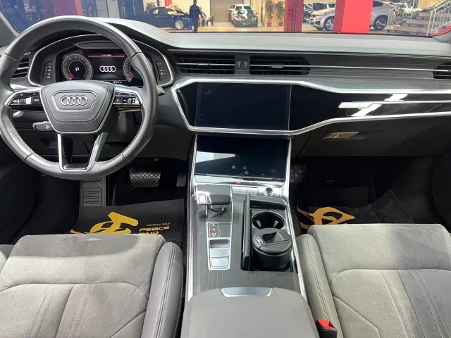 Audi A6L — Фото автомобиля 11