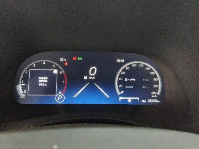 Toyota Highlander — Фото автомобиля 10