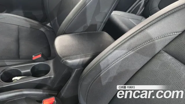 Kia Seltos Seltos Бензин 1.6 турбо 2WD — Фото автомобиля 30