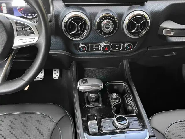 BAIC BJ40 — Фото автомобиля 24