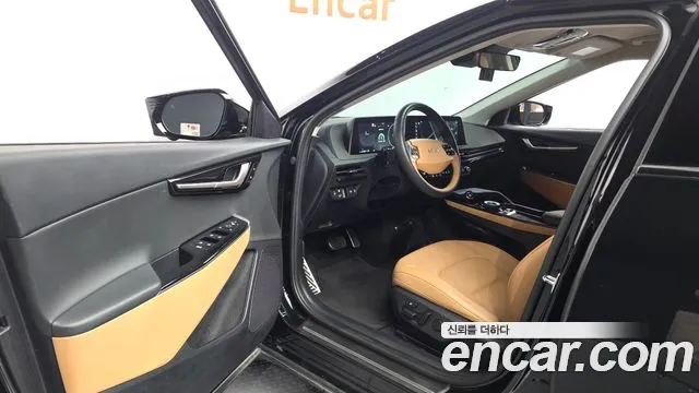 Kia EV6 — Фото автомобиля 10