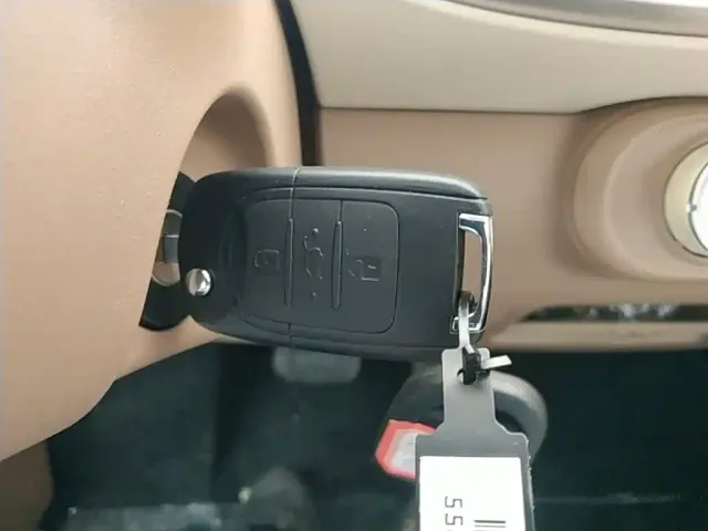 Wuling Hongguang Mini EV — Фото автомобиля 8