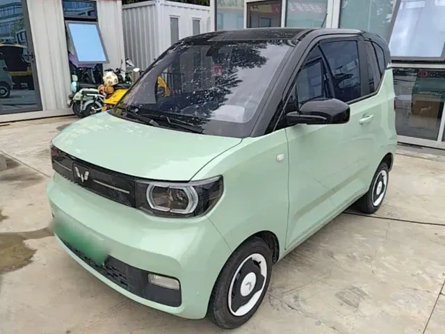 Фотография автомобиля — Wuling Hongguang Mini EV