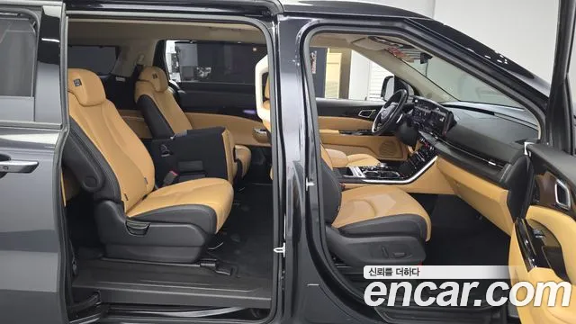 Kia Canival Carnival 4 поколение Дизель 11 мест Signature — Фото автомобиля 11