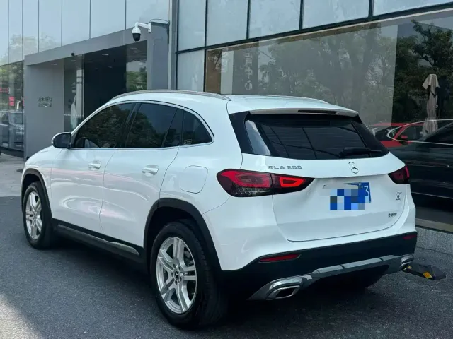 Mercedes-Benz GLA-Class — Фото автомобиля 9