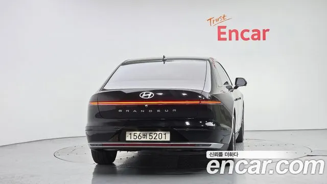 Hyundai Grandeur Grandeur (GN7) 2.5 Бензин 2WD — Фото автомобиля 2
