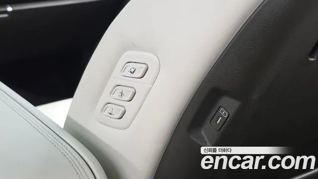Hyundai Santa Fe — Фото автомобиля 16
