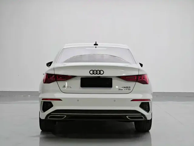 Audi A3 — Фото автомобиля 5