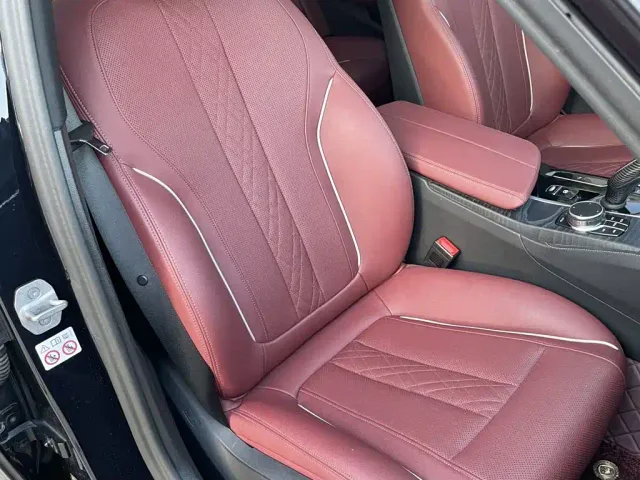 BMW 5 Series — Фото автомобиля 15