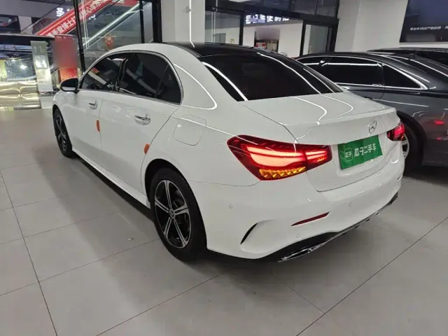 Mercedes-Benz A-Class — Фото автомобиля 4