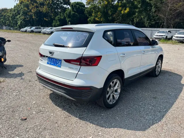 Jetta VS5 — Фото автомобиля 8