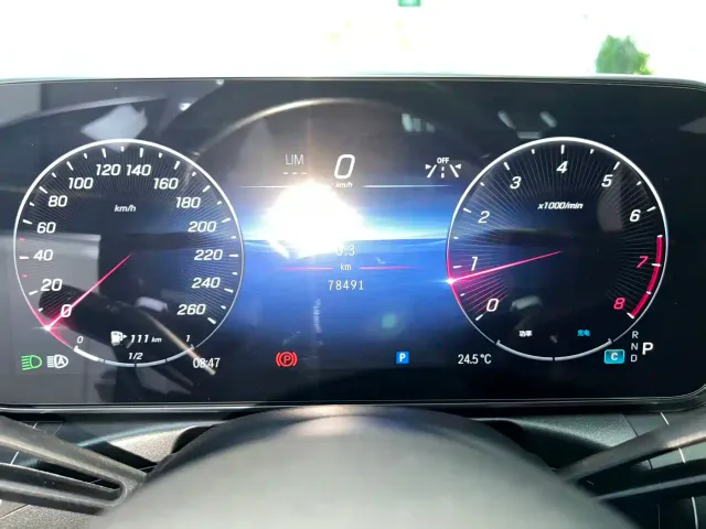 Mercedes-Benz C-Class — Фото автомобиля 20