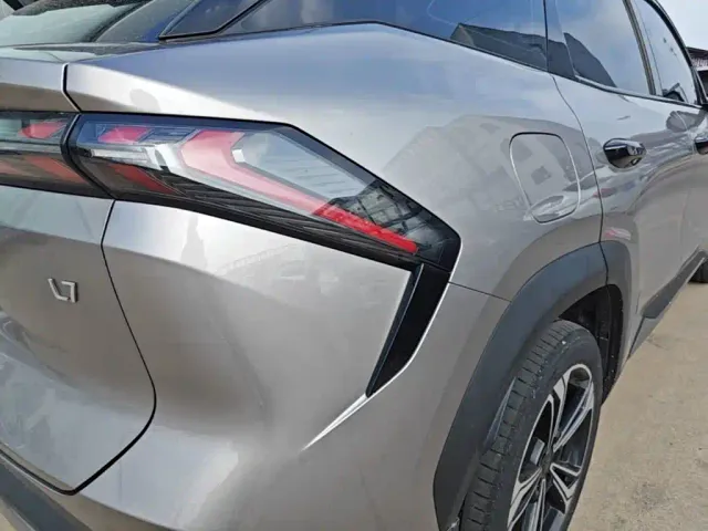 Geely Galaxy L7 — Фото автомобиля 7