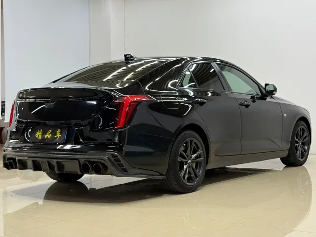 Cadillac CT4 — Фото автомобиля 7