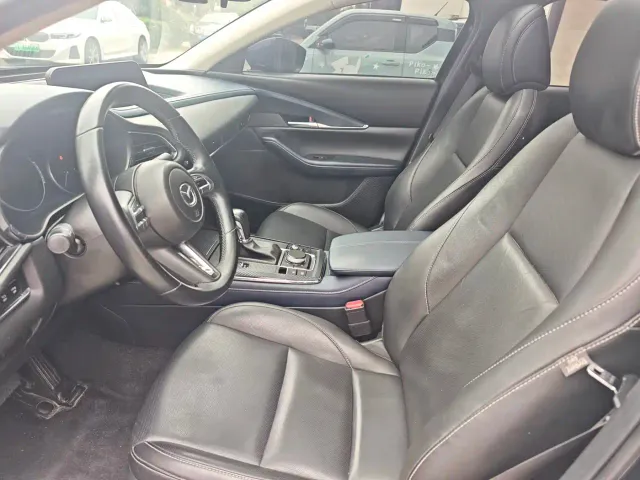 Mazda CX-30 — Фото автомобиля 7