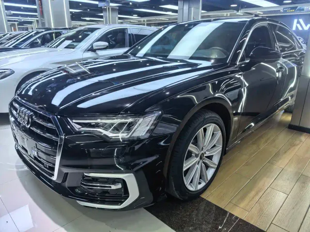 Фотография автомобиля — Audi A6L