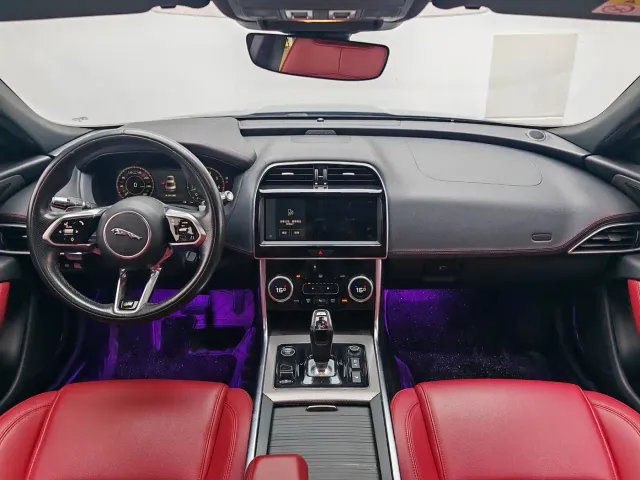 Jaguar Jaguar XEL 2022 2.0T 250PS R-DYNAMIC S Progressive Sport Edition — Фото автомобиля 15