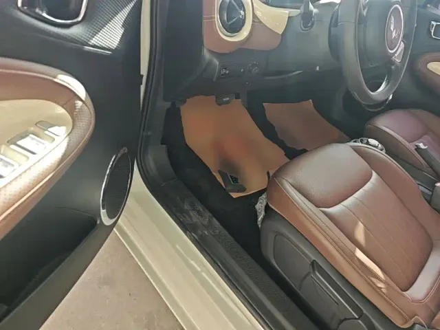 Wuling Bingo — Фото автомобиля 15