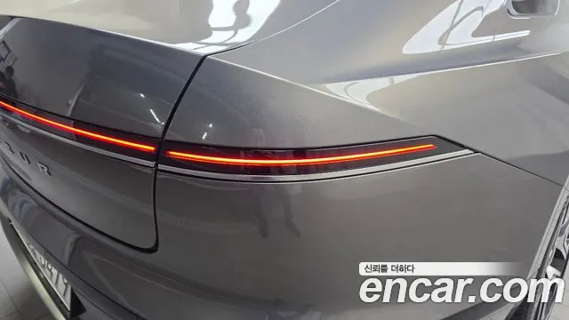 Hyundai Grandeur GN7 — Фото автомобиля 8