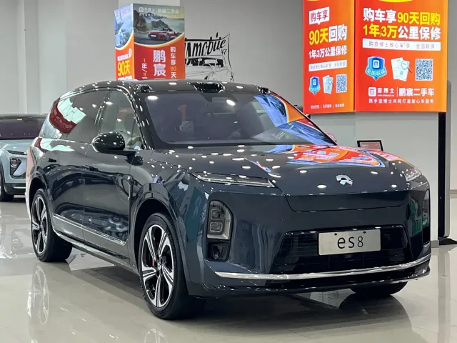 Nio ES8 — Фото автомобиля 3