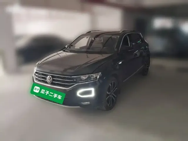 Фотография автомобиля — Volkswagen T-Roc