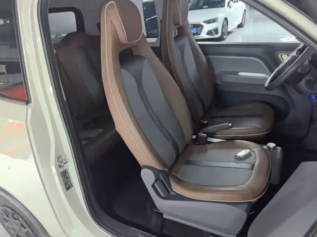 Wuling Hongguang Mini EV — Фото автомобиля 19