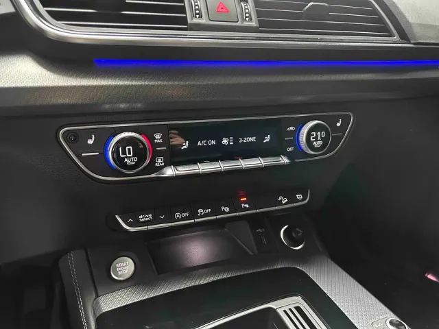 Audi Q5L — Фото автомобиля 17