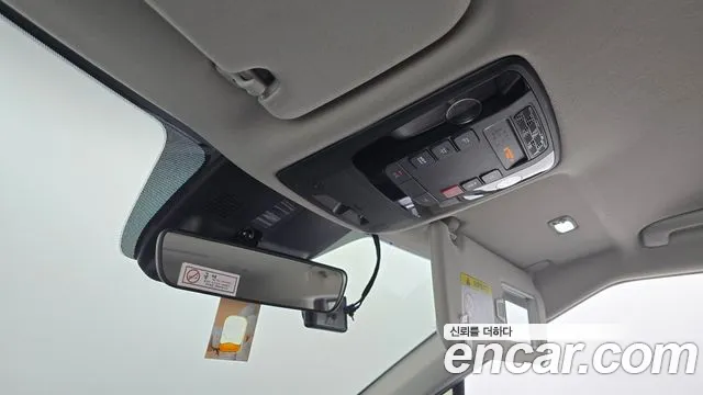 Kia Carnival 4th Gen — Фото автомобиля 25