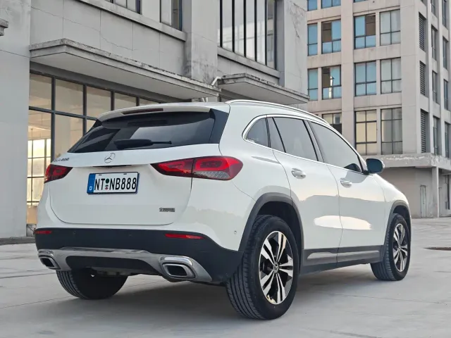 Mercedes-Benz GLA-Class — Фото автомобиля 9