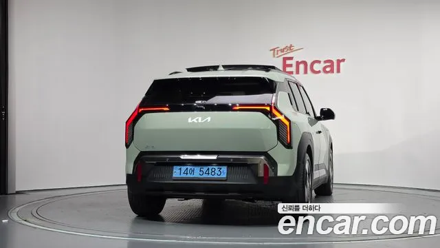 Kia EV3 — Фото автомобиля 4