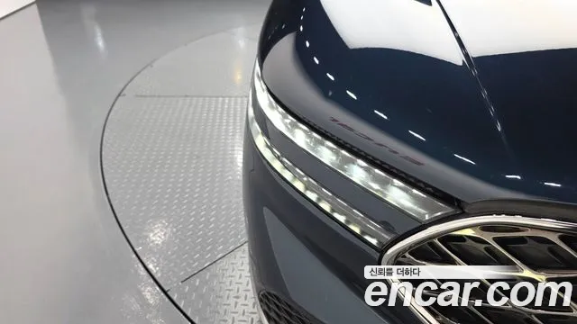 Genesis G90 Бензин 3.5 турбо AWD — Фото автомобиля 20