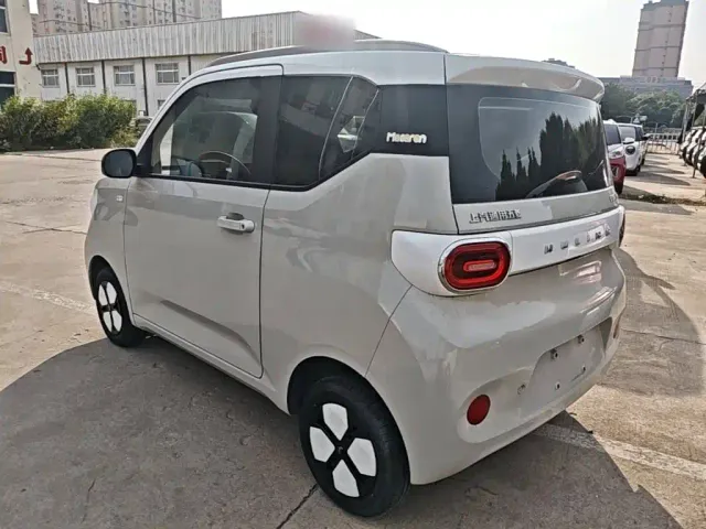 Wuling Hongguang Mini EV — Фото автомобиля 4