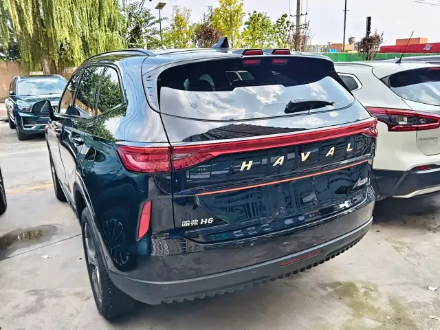 Haval H6 — Фото автомобиля 14